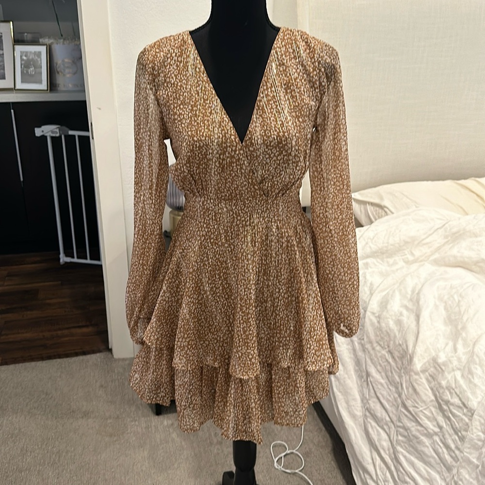Never worn ruffled short dress